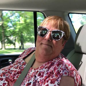 Meet your Posher, Saralee